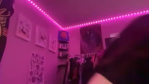 Snapshot of lilaloveslife chatting on 03/23/26, 01:20 lilaloveslife online show from 03/23/26, 01:20