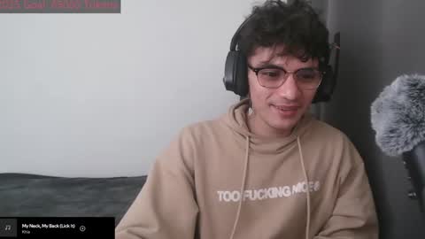 Snapshot of lilankore chatting on 01/12/25, 06:28 Yeh online show from 01/12/25, 06:28