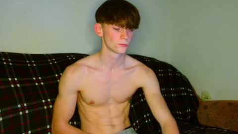 Snapshot of lilbearxxxx chatting on 11/12/25, 12:22 lilbearxxxx online show from 11/12/25, 12:22