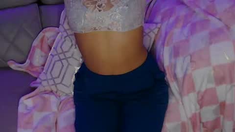 Rebecca online show from 02/03/25, 04:35