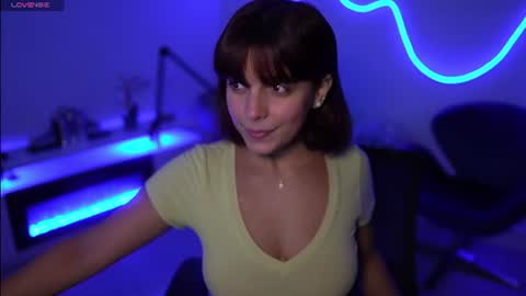 Snapshot of lilbeccaxo chatting on 06/29/26, 04:40 Rebecca online show from 06/29/26, 04:40