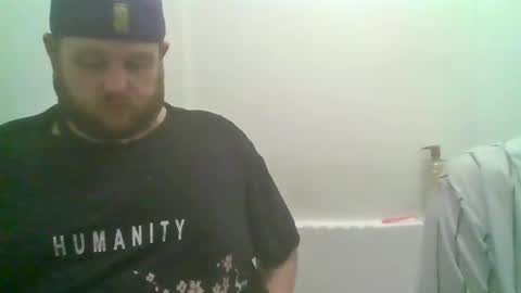 Snapshot of lilbratty_clouds_ogpuffdragon chatting on 01/19/25, 04:44 lilbratty_clouds_ogpuffdragon online show from 01/19/25, 04:44