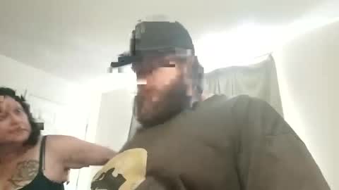 Snapshot of lilbratty_clouds_ogpuffdragon chatting on 10/14/25, 02:51 lilbratty_clouds_ogpuffdragon online show from 10/14/25, 02:51