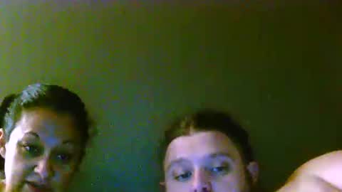 Snapshot of lilbratty_clouds_ogpuffdragon chatting on 12/15/25, 01:10 lilbratty_clouds_ogpuffdragon online show from 12/15/25, 01:10