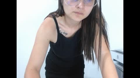 Valeri Villalobos  IG villa lobosvaleri online show from 05/29/26, 01:14