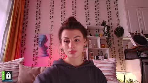 Snapshot of lildarkagex chatting on 04/17/26, 04:37 Alina online show from 04/17/26, 04:37