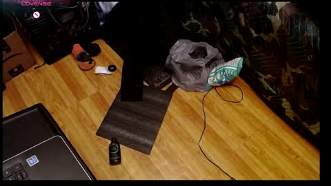 Snapshot of lildragon069 chatting on 12/23/24, 07:17 lildragon069 online show from 12/23/24, 07:17