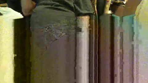 Snapshot of lile_luvit chatting on 12/18/25, 07:09 Sasquatch online show from 12/18/25, 07:09