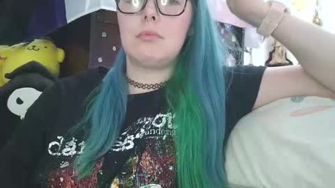 Snapshot of lilemmy1999 chatting on 09/09/25, 08:41 emily ryanson online show from 09/09/25, 08:41