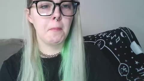 emily ryanson online show from 11/18/25, 08:35