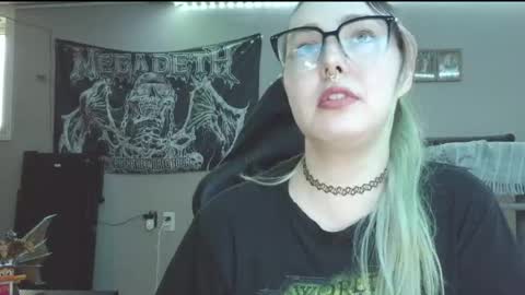 emily ryanson online show from 04/15/26, 08:31