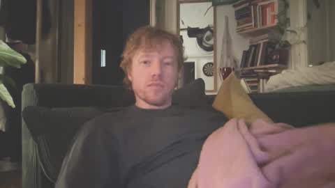 Snapshot of lilginge1 chatting on 09/19/25, 09:15 lilginge1 online show from 09/19/25, 09:15