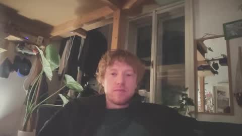 Snapshot of lilginge1 chatting on 10/14/25, 09:37 lilginge1 online show from 10/14/25, 09:37