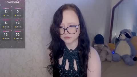 Nika and Lori online show from 02/19/25, 09:39