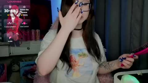 Snapshot of lilhornyprincess chatting on 06/08/26, 04:51 Nika and Lori online show from 06/08/26, 04:51