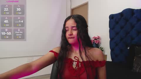 Snapshot of lili666_ chatting on 10/16/25, 03:18 Lili online show from 10/16/25, 03:18
