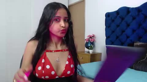 Snapshot of lili666_ chatting on 10/26/25, 03:12 Lili online show from 10/26/25, 03:12