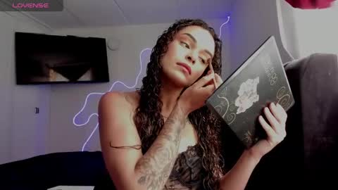 lili_evanss online show from 06/01/26, 04:31