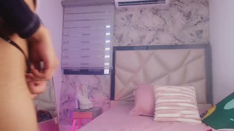 Lily online show from 02/05/26, 11:48