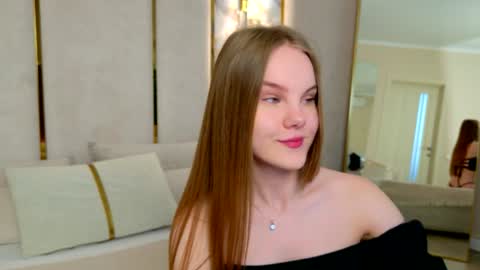 Snapshot of lili_lohan chatting on 07/12/26, 05:09 lili_lohan online show from 07/12/26, 05:09