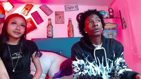 Snapshot of lili_roussi chatting on 09/30/25, 02:38 lili_roussi online show from 09/30/25, 02:38