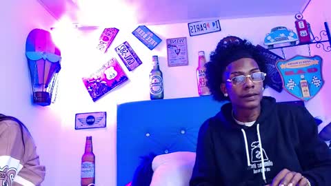 Snapshot of lili_roussi chatting on 10/12/25, 12:31 lili_roussi online show from 10/12/25, 12:31