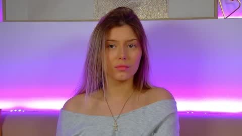 Snapshot of liliabianca chatting on 02/06/25, 12:37 Mia online show from 02/06/25, 12:37