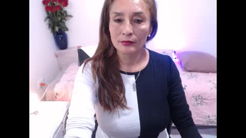 Snapshot of lilian_pradaa chatting on 10/06/25, 08:50 lilian online show from 10/06/25, 08:50