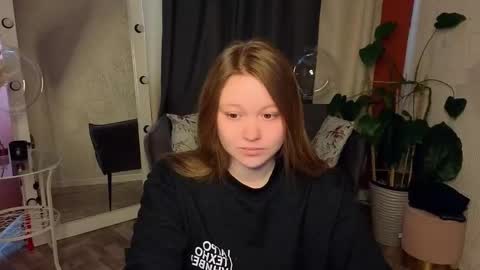 Lilian online show from 02/23/26, 04:54