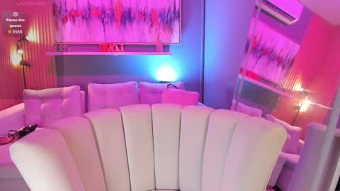 holis soy lily chang no olvides el pulgar arriba es muy importante para mi 3 independent model online show from 02/03/26, 08:03