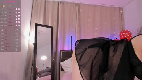 Lilian online show from 02/13/25, 07:56