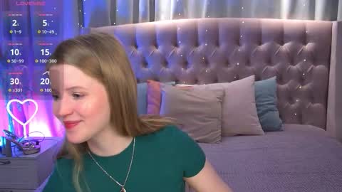 Lilian online show from 03/20/26, 11:59