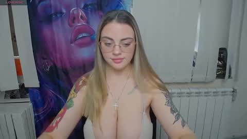 Snapshot of liliaterenzi_ chatting on 02/02/26, 10:14 Lilia online show from 02/02/26, 10:14