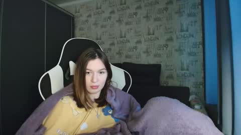 liliawoolf online show from 01/17/26, 07:24