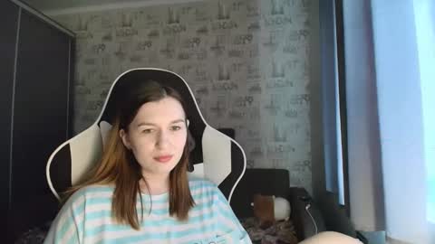 liliawoolf online show from 04/11/26, 09:13