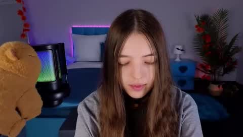 Lili Bakery online show from 11/10/25, 03:05