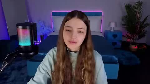 Lili Bakery online show from 11/11/25, 02:11