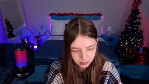 Lili Bakery online show from 01/13/26, 02:17