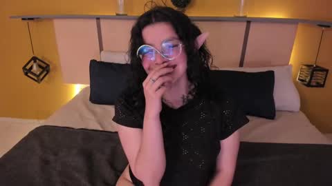 Snapshot of lilibeth___ chatting on 02/25/25, 04:57 Lili online show from 02/25/25, 04:57