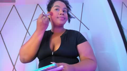 Snapshot of lilicameron_ chatting on 04/28/26, 11:59 LIli cameron online show from 04/28/26, 11:59