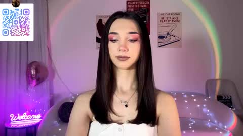 Snapshot of lilihalvorsen chatting on 05/04/26, 10:17 Lina online show from 05/04/26, 10:17