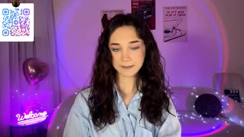 Snapshot of lilihalvorsen chatting on 05/25/26, 10:27 Lina online show from 05/25/26, 10:27