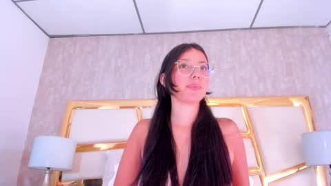 Snapshot of liliithqueen chatting on 09/10/25, 08:42 Lilith online show from 09/10/25, 08:42