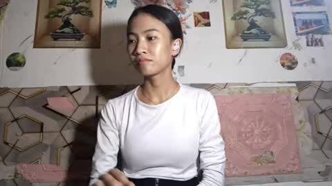Evelyn online show from 05/28/26, 04:59