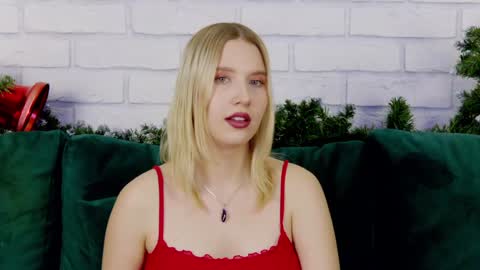 LiliLinn online show from 01/13/25, 10:25