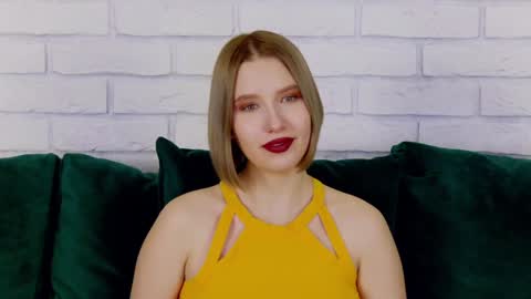 LiliLinn online show from 01/25/25, 11:34