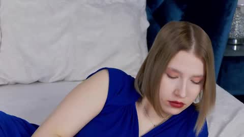 LiliLinn online show from 02/27/25, 04:52