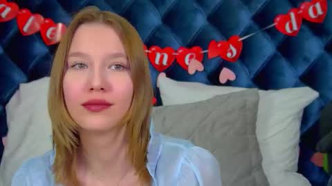 LiliLinn online show from 02/12/26, 06:08