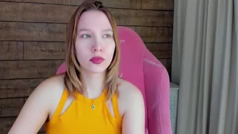 LiliLinn online show from 03/10/26, 05:01