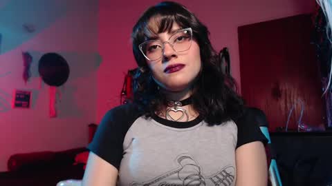 Molly online show from 12/10/24, 02:16
